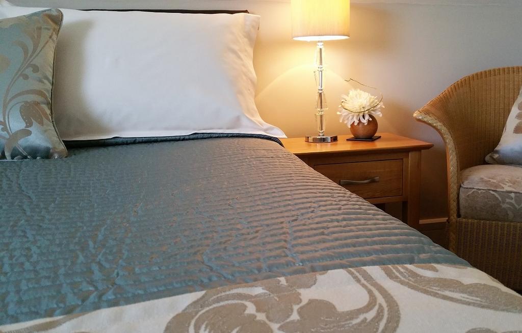 Mead Lodge B&B Corsham Buitenkant foto